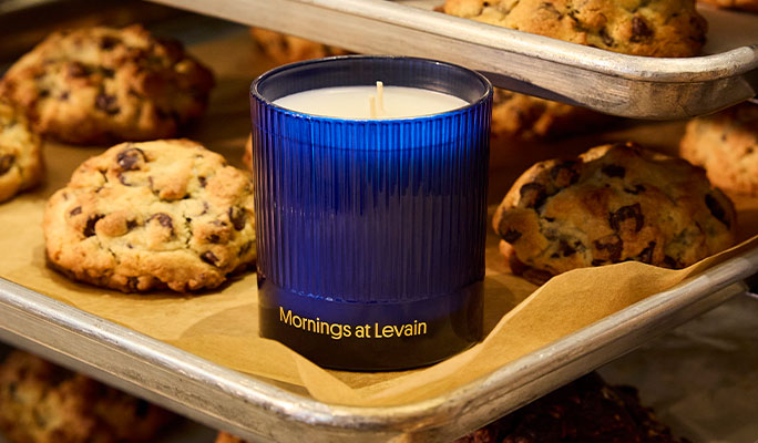 Soy Candles vs. Beeswax: Pros and Cons