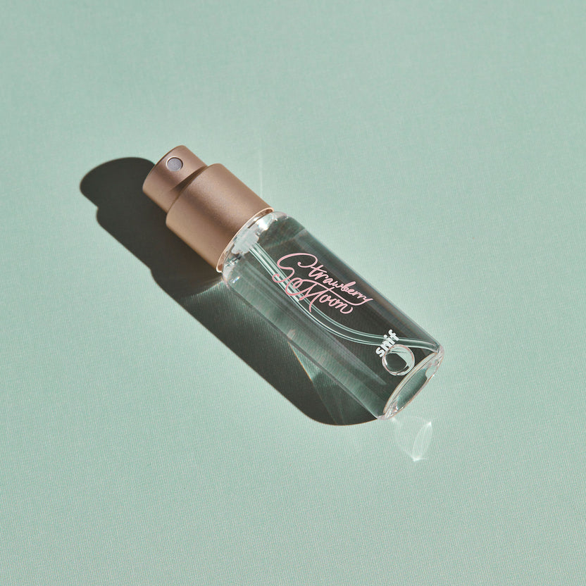 Strawberry Moon Genderless Scents Snif